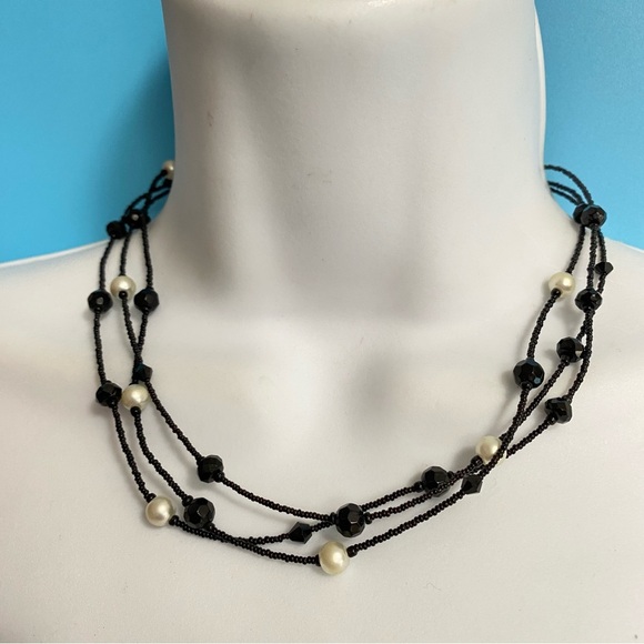 WHITE HOUSE BLACK MARKET Mini Seed Bead & Faux Pearls Triple Strand Necklace - Picture 9 of 9